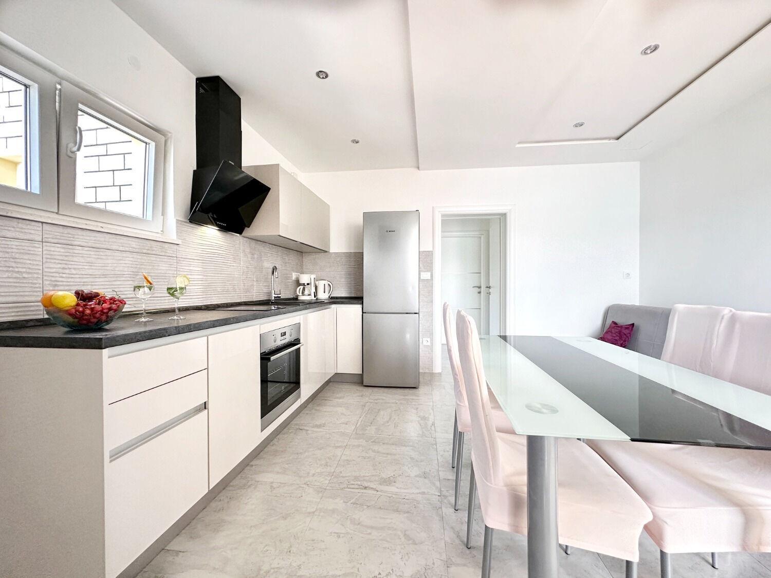 Apartments Vini Трогир Экстерьер фото
