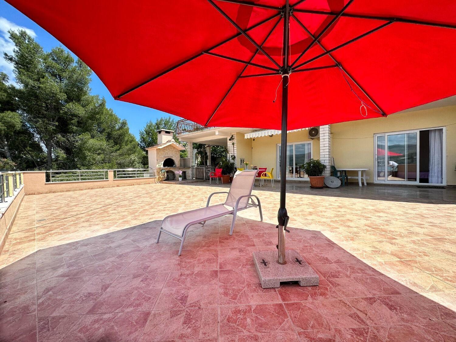 Apartments Vini Трогир Экстерьер фото