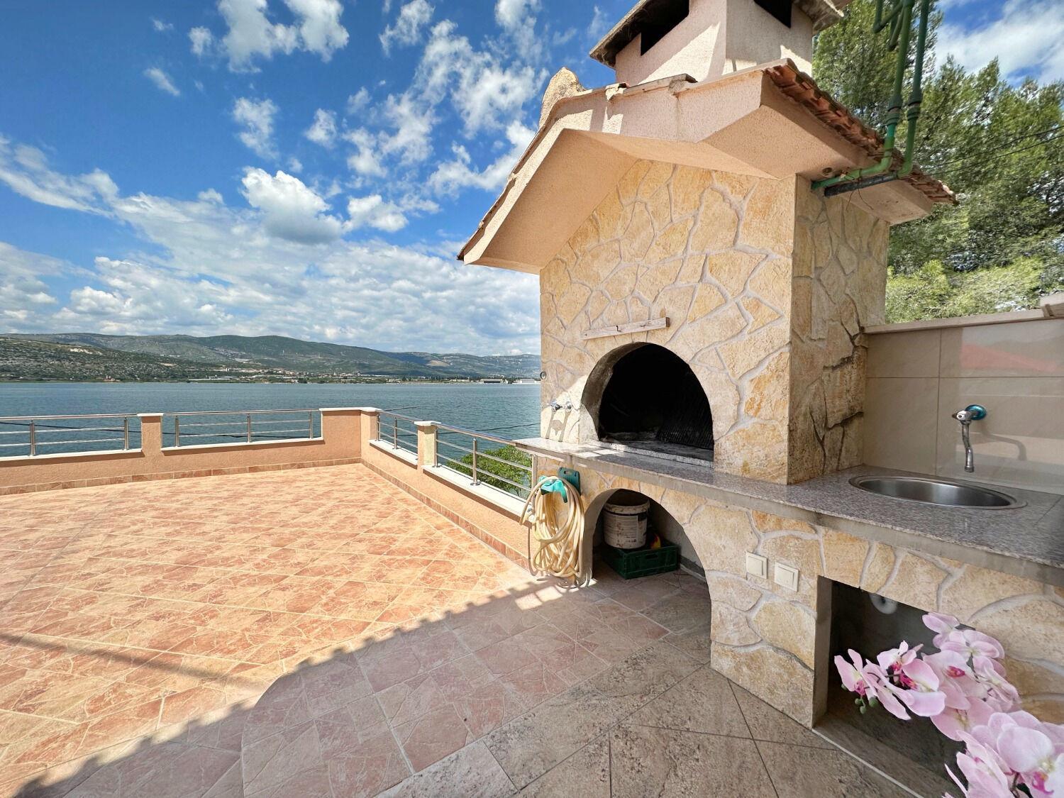 Apartments Vini Трогир Экстерьер фото